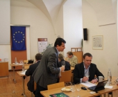 Předsedy komisí byli Bronislav Pavelka