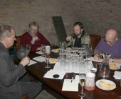 Tříhodinové laické hodnocení sektů, rosé a likérových vín v předvečer výstavy